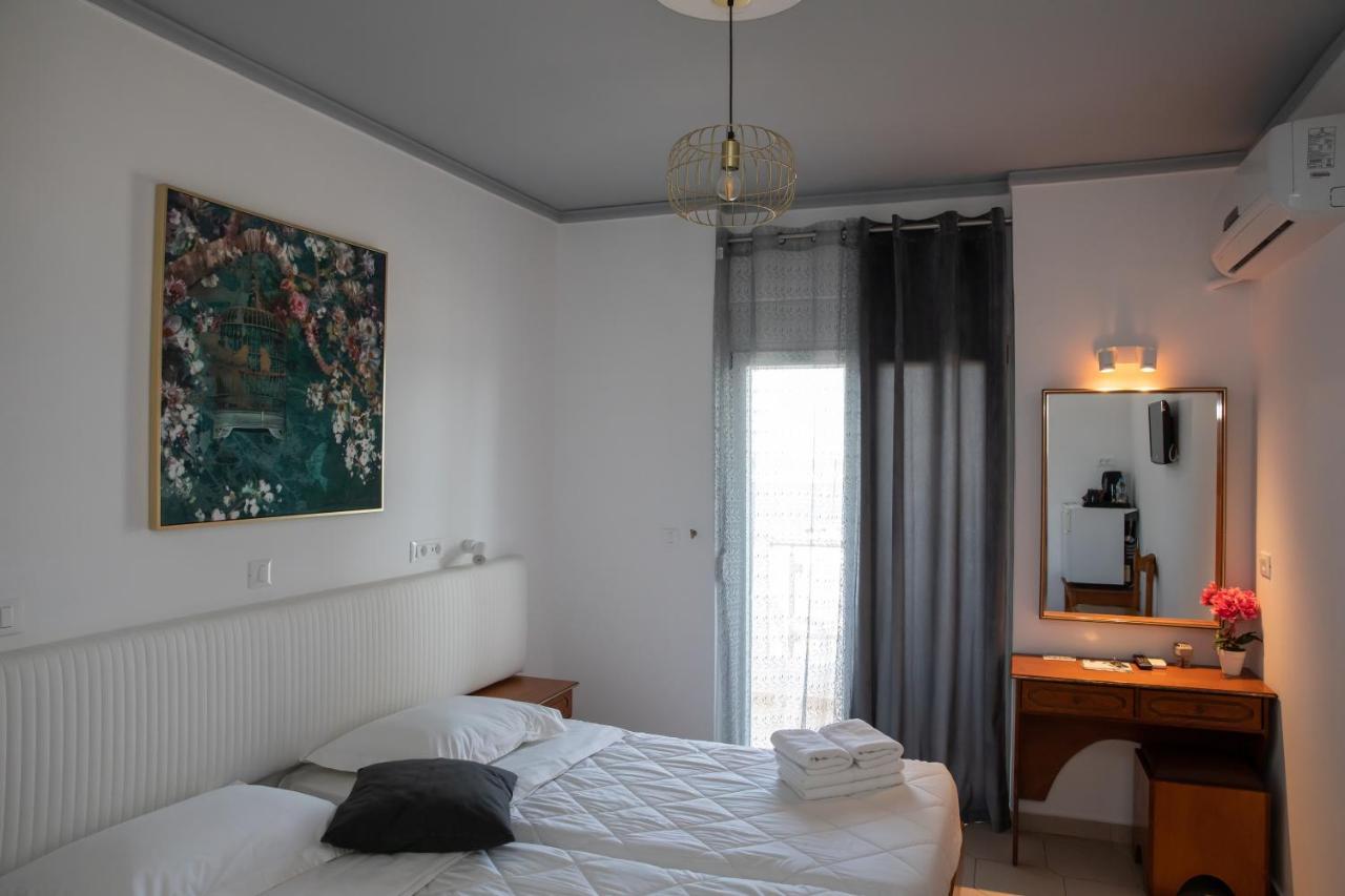 Sea Breeze Hotel Мастихари Экстерьер фото