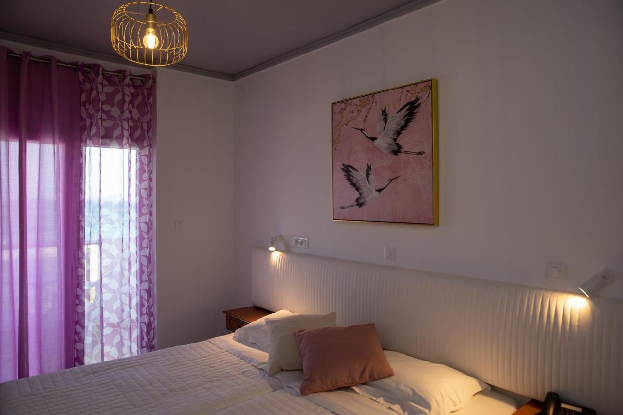 Sea Breeze Hotel Мастихари Экстерьер фото