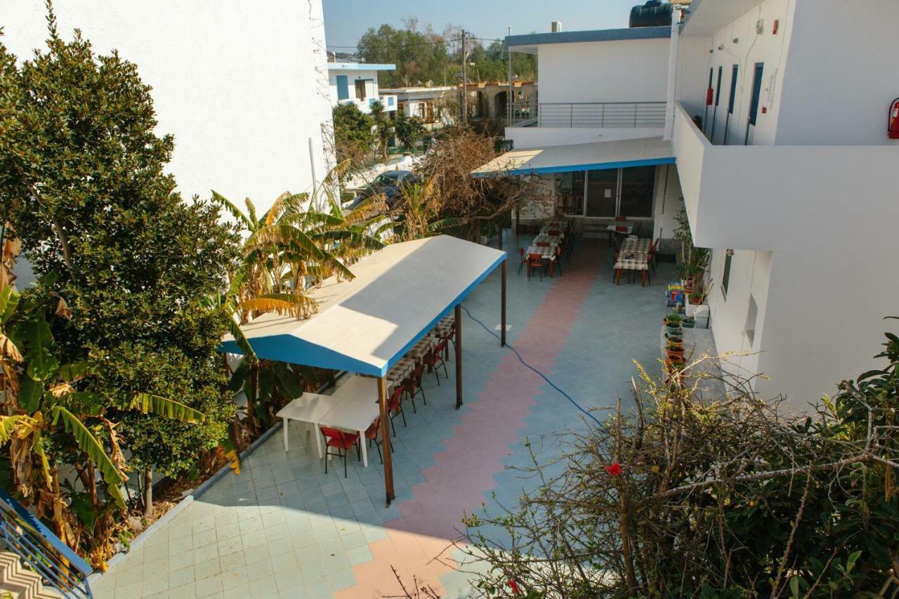 Sea Breeze Hotel Мастихари Экстерьер фото